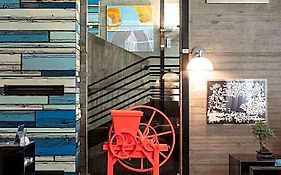 Duparc Hotel & Apartments
